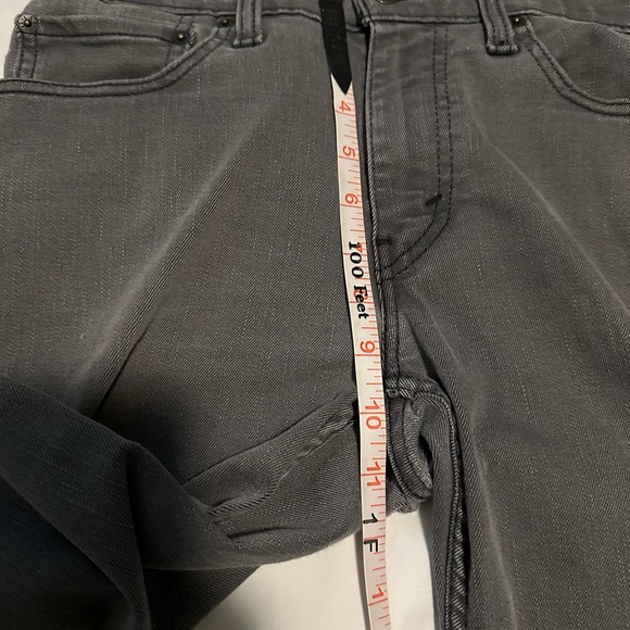 Levi’s let’s make a deal - Picture 4 of 5